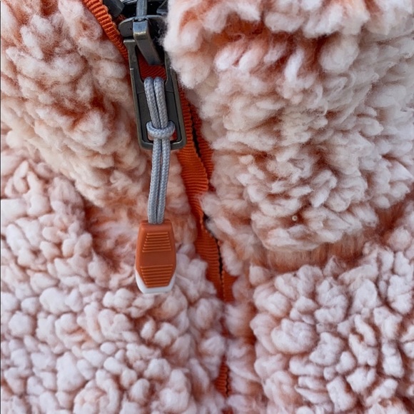 Green tea tipped two tone vest new with tags - Picture 5 of 7